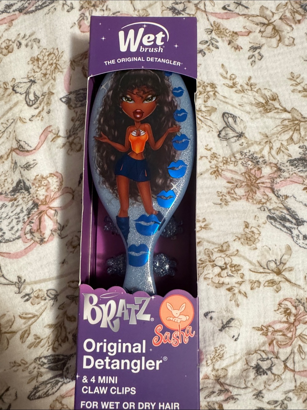 Bratz Original Detangler Hair Brush - Pink, Green, Blue Options - Picture 3 of 5